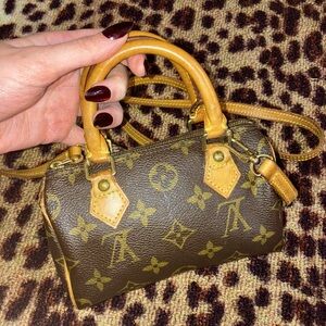 Louis Vuitton Monogram Mini Baguette Bag